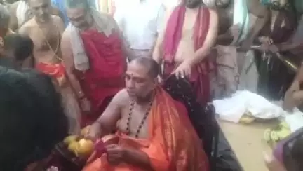 மயிலாப்பூர்: ராகவேந்திரா கோவிலுக்கு திடீரென வந்த மந்த்ராலயா மடாதிபதியால் பரபரப்பு