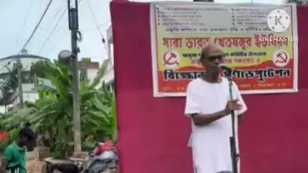 মগরাহাট ২: সারা বাংলা ক্ষেতমজুর ইউনিয়নের পক্ষ থেকে ধামুয়া পঞ্চায়েত অফিসের সামনে গণ ডেপুটেশন ও বিক্ষোভ কর্মসূচি পালন করা হয়