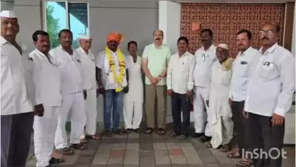 सांगोला: वाकी-शिवणे विकास सेवा सोसायटीच्या चेअरमनपदी माजी आमदार दीपक साळुंखे गटाचे कापसे यांची निवड