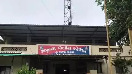 સુબીર: સાપુતારા ચેકપોસ્ટ પર લઇ જવાતોપશુઓ ભરેલો ટેમ્પો પોલીસે પકડયો, એકની ધરપકડ