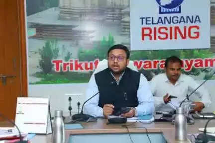 సూర్యాపేట: 'గిరి జలవికాసం' అమలుకు చర్యలు: సంబంధిత శాఖ అధికారులతో కలెక్టరేట్లో కలెక్టర్ సమావేశం