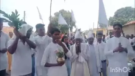 पेण्ड्रा: टिकर में कबीर जयंती के अवसर पर महंत समाज द्वारा निकाली गई रैली
