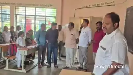 ಗುಂಡ್ಲುಪೇಟೆ: ಯಡವನಹಳ್ಳಿ ಮೊರಾರ್ಜಿ ದೇಸಾಯಿ ವಸತಿ ಶಾಲೆಗೆ ಶಾಸಕ ಎಚ್.ಎಂ. ಗಣೇಶಪ್ರಸಾದ್ ದಿಢೀರ್ ಭೇಟಿ