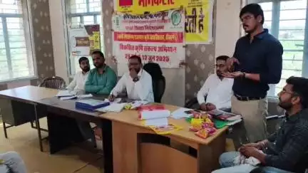 सूरतगढ़: विकसित कृषि संकल्प अभियान के तहत सूरतगढ़ ब्लॉक में कृषक गोष्ठियों का आयोजन, उन्नत कृषि तकनीक की दी गई जानकारी