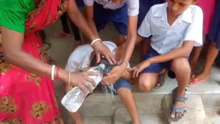 ময়ূরেশ্বর ২: প্রচণ্ড গরমে জ্ঞান হারাল উলকুণ্ডা প্রাথমিক বিদ্যালয়ের দুই স্কুল পড়ুয়া
