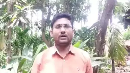 বসিরহাট ২: নবাতকাটি অবনৈতিক প্রাথমিক বিদ্যালয়ে নেই শিক্ষক; ধুঁকছে রাজ্যের শিক্ষা, স্থানীয়দের বিক্ষোভ নিয়ে বললেন যুব মোর্চার নেতা