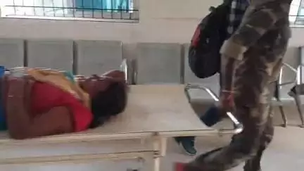 लोहरदगा: अज्ञात कार की टक्कर से बाइक सवार तीन लोग घायल, दो की हालत गंभीर, इंस्पेक्टर सुधीर प्रसाद ने दिखाई तत्परता