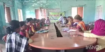 रानीश्वर: "नशा छोड़ो – जीवन जोड़ो" अभियान के तहत दुमका जिले के रनिश्वर के  पथरा सी.एल.एफ. द्वारा एक दिवसीय उन्मुखिकरण कार्यक्रम...