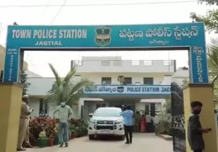 జగిత్యాల: జగిత్యాల పట్టణ పోలీస్ స్టేషన్ నందు సిఐ గా బాధ్యతలు స్వీకరించిన పి. కరుణాకర్
