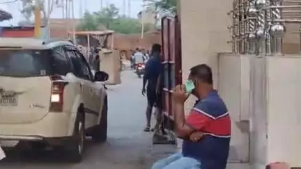 हंटरगंज: हंटरगंज में बाल श्रम के खिलाफ अभियान, दो होटल व एक दुकान पर 5 बाल श्रमिक मिले