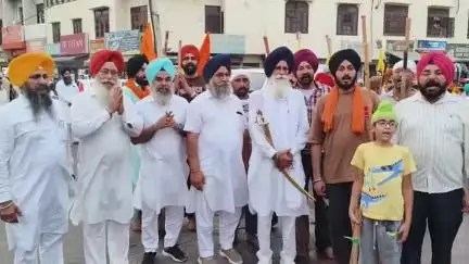 थानेसर: श्री गुरु हरगोबिंद साहिब जी महाराज के प्रकाश पर्व पर शहर में निकला महान नगर कीर्तन, HSGMC के प्रधान भी शामिल हुए