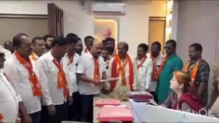 शिंगोली विश्रामगृहासमोर शिवसेना ठाकरे गटाचे गुरुवारी चककाजाम आंदोलन;ठाकरे गटाचे जिल्हाधिकाऱ्यांना निवेदन