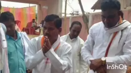 उदयपुर धरमजयगढ़: हाटी में आयोजित संत कबीर जयंती में शामिल हुए विधायक लालजीत