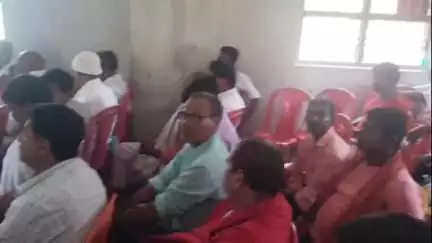 मेहसी: मेहसी प्रखंड के बखरी नाज़िर में महागठबंधन समन्वयक समिति की बैठक आयोजित हुई