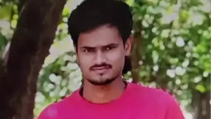सकलडीहा: बरौनी अहमदाबाद ट्रेन से मुंबई जा रहे युवक की नोनार तुलसी आश्रम के समीप ट्रेन से गिरकर हुई मौत