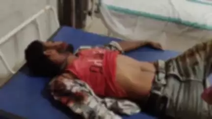 बेलागंज: खनेटा गांव के पास अज्ञात वाहन की टक्कर से बाइक सवार गंभीर घायल, डायल 112 पुलिस ने पहुंचाया अस्पताल