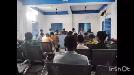গঙ্গারামপুর: পুকুর  টেন্ডার নিয়ে আলোচনা সভা করল গঙ্গারামপুরের জাহাঙ্গীরপুর গ্রাম পঞ্চায়েত তৃণমূল কংগ্রেস কমিটি