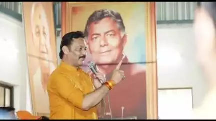 विजयराघवगढ़: विधायक संजय पाठक की अनुशंसा पर मुख्यमंत्री स्वेच्छानुदान मद से बीमार मरीजों के उपचार के लिए राशि हुई स्वीकृत