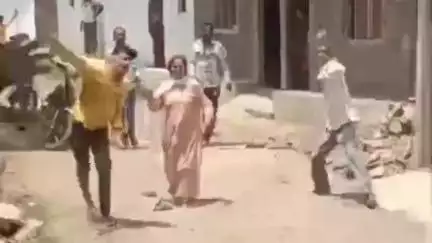 शाजापुर: सुनेरा में कचरा फेंकने को लेकर विवाद, पत्थरबाजी का वीडियो सोशल मीडिया पर वायरल