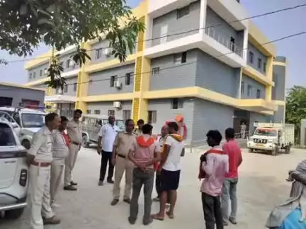 पंचदेवरी: पंचदेवरी के मंझरिया प्लांट में संदिग्ध हालत में मजदूर की हुई मौत, पुलिस जांच में जुटी