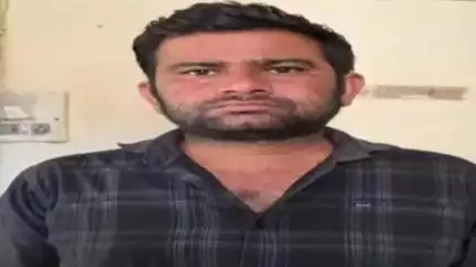 रानीवाड़ा: रानीवाड़ा पुलिस ने छेड़छाड़ के आरोपी धामसीन ग्राम पंचायत के सरपंच को किया गिरफ्तार, बाइक भी की ज़ब्त