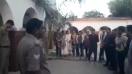 फतेहाबाद: पुलिस भर्ती के अभ्यर्थियों को मुख्यमंत्री देंगे नियुक्ति पत्र, डौकी थाना प्रभारी ने अभ्यर्थियों को बुलाकर दी जानकारी