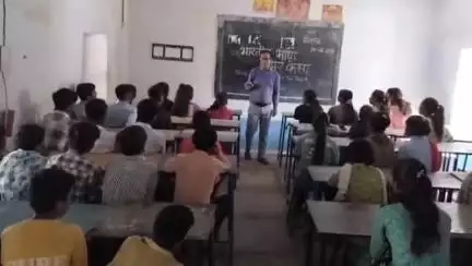 कोटड़ा: बिछीवाड़ा विद्यालय में भाषा विकास समर कैंप का आयोजन