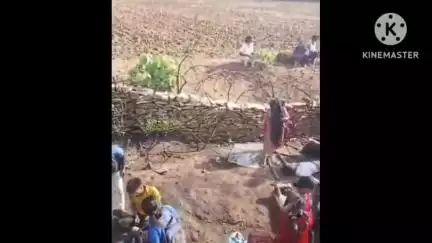 नीमच नगर: ग्राम बोराव के पास राजस्थान रोडवेज की बस पलटी, कई यात्री घायल