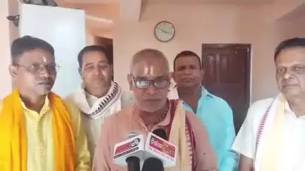 ନୂଆପଡା: ସିନାପାଲି ଜଗନ୍ନାଥ ମନ୍ଦିରରେ ଚତୁର୍ଦ୍ଧାମୂର୍ତ୍ତିଙ୍କ ଦେବସ୍ନାନ ଯାତ୍ରା ପରେ ପ୍ରତିକ୍ରିୟା ରଖିଲେ ମୁଖ୍ୟ ପୁରୋହିତ