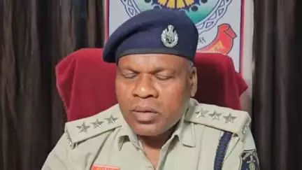 अंबिकापुर: मांझी पारा में चरित्र शंका के चलते पति ने पत्नी और बच्ची को कुल्हाड़ी से मारकर उतारा मौत के घाट, एसडीओपी ने दी जानकारी