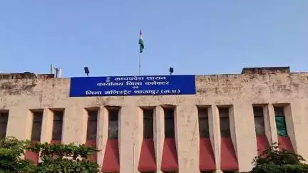 शाजापुर: ग्राम बेरछा की महिला की कुएं में गिरने से हुई मृत्यु, वारिस को ₹4 लाख की आर्थिक सहायता स्वीकृत