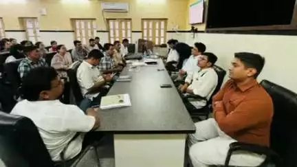 पचपदरा: चिकित्सा और स्वास्थ्य विभाग द्वारा राष्ट्रीय टीबी नियंत्रण कार्यक्रम की समीक्षा बैठक आयोजित की गई