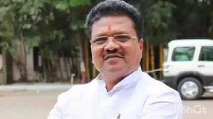 निलंगा: शासकीयविश्रामगृह  येथेनिलंगा ,देवणी ,शि.आनंतपाळ ,औसा तालुक्यातील शिवसेना पदाधिकाऱ्यांची १४ जून रोजी आढावा बैठकीचे आयोजन.