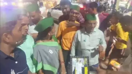फतेहपुर: फतेहपुर में बिहार के पूर्व मुख्यमंत्री लालू यादव का 78वां जन्मदिवस धूमधाम से मनाया गया