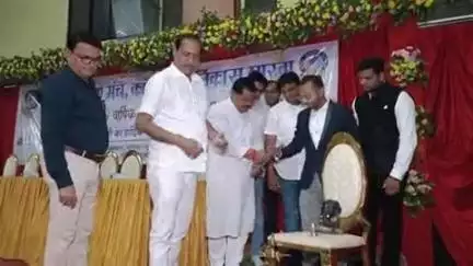 କଣ୍ଟାବାଞ୍ଜି: କଣ୍ଟାବାଞ୍ଜି ଓମକାର ମଲ ଠାରେ ମାରୱାଡି ଯୁବା ମଞ୍ଚ କଣ୍ଟାବାଞ୍ଜି ବିକାଶ ଶାଖା ବାର୍ଷିକ ଉତ୍ସବ ଏବଂ ଶପଥ ଗ୍ରହଣ ସମାରୋହ