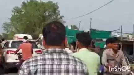 नेपानगर: नेपानगर खकनार क्षेत्र में हाईवे पर बाजार का कब्जा खत्म होगा, ट्रैफिक जाम से मिलेगी राहत, SDM ने दिए निर्देश