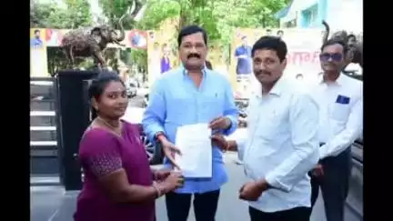 భీమిలి: ఇసకలపాలెం ప్రాథమిక పాఠశాలను విలీనం చేయవద్దు భీమిలి ఎమ్మెల్యే గంటాను విజ్ఞప్తి చేసిన స్కూల్ కమిటీ చైర్మన్ హంస జ్యోతి