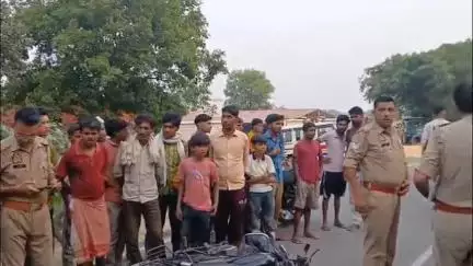 सहसवान: सहसवान खितोरा मार्ग पर तेज रफ्तार अज्ञात वाहन की टक्कर से बाइक सवार 3 लोगों की हुई मौत