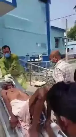 खगड़िया: शहर में होमगार्ड ऑफिस के पास लावारिश व्यक्ति की जान बचाई, सदर अस्पताल में भर्ती कराया