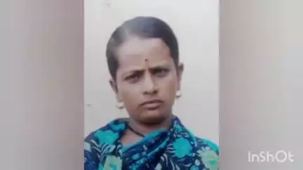 मिरज: मिरज तालुक्यातील वड्डी येथे खाजगी सावकारीला कंटाळून भाजीपाला विक्रेत्या महिलेची गळफास घेऊन आत्महत्या