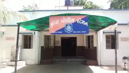 મુન્દ્રા: ગુંદાલામાં ટ્રેઈલર હડફેટે ઈકો ચાલક ઘવાયો
