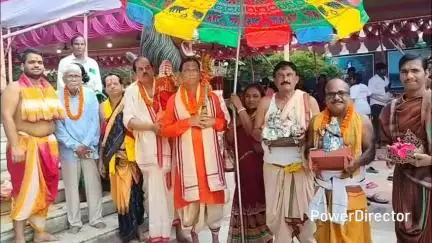 ରାଇରଙ୍ଗପୁର ସହର: ରାଇରଙ୍ଗପୁର ଠାରେ ଦେବସ୍ନାନ ପୂର୍ଣ୍ଣିମା ପାଳନ,ସୁରକ୍ଷା କଡା କଡି,ଯୋଗ ଦେଲେ ସାଂସଦ