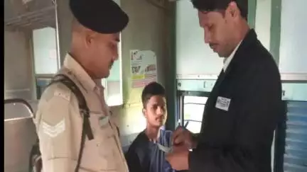 समस्तीपुर: रेल मंडल के स्टेशनों पर टिकट जांच अभियान में 6383 बिना टिकट यात्रियों से ₹52.47 लाख वसूला गया
