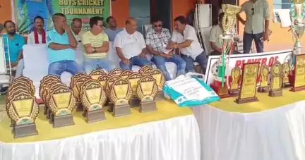 एगारकुंड: कुमारधुबी अंडर-16 क्रिकेट टूर्नामेंट के फाइनल में बानी मंदिर क्रिकेट क्लब ने जियलगोड़ा क्रिकेट अकादमी को हराया