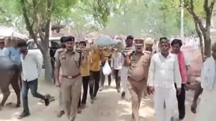 सैफई: सैफई मेडिकल यूनिवर्सिटी में भर्ती हेड कांस्टेबल की इलाज के दौरान हुई मौत, राजकीय सम्मान के साथ किया गया अंतिम संस्कार