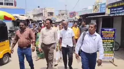 திருப்பத்தூர்: பெரிய கடை பகுதியில்  குழந்தை தொழிலாளர் எதிர்ப்பு தினம் முன்னிட்டு "கடைகள், நிறுவனங்களில் அதிகாரிகள் திடீர் ஆய்வு"