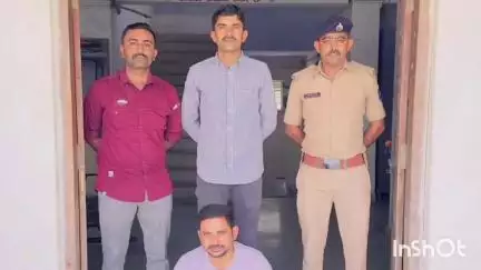રાપર: NDPS એક્ટ હેઠળ નોંધાયેલ ગુનામાં 3 વર્ષથી નાસ્તા ફરતા આરોપીને રાજસ્થાનથી રાપર પોલીસે ઝડપ્યો