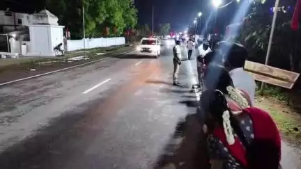 மேட்டூர்: அரசு அரசு நிகழ்ச்சிகளில் பங்கேற்பதற்காக மேட்டூர் வந்தடைந்தார் முதலமைச்சர் ஸ்டாலின்.. வழி நெடுகிலும் உற்சாக வரவேற்பு