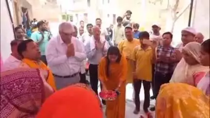 फिरोज़ाबाद: नगर निगम के 3 वार्डों में नगर विधायक ने ₹73 लाख की परियोजना का किया शिलान्यास