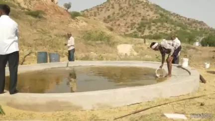 सुजानगढ़: गांव डूंगर बालाजी स्थित लव कुश वाटिका में जल स्रोतों की सफाई की गई